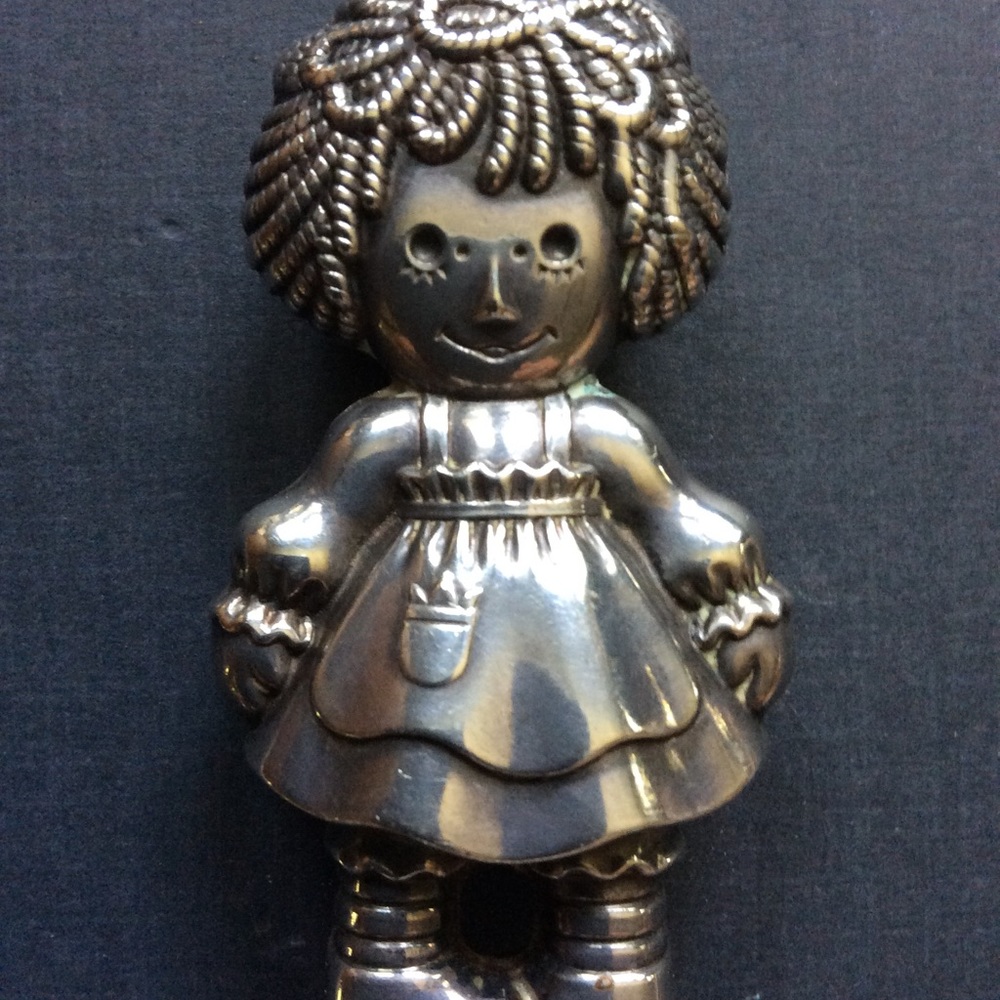 Vintage: Raggedy Ann Sterling Silver Pendant - Picture 7 of 11